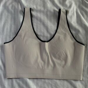 Seamless Cream Sports tracksuit